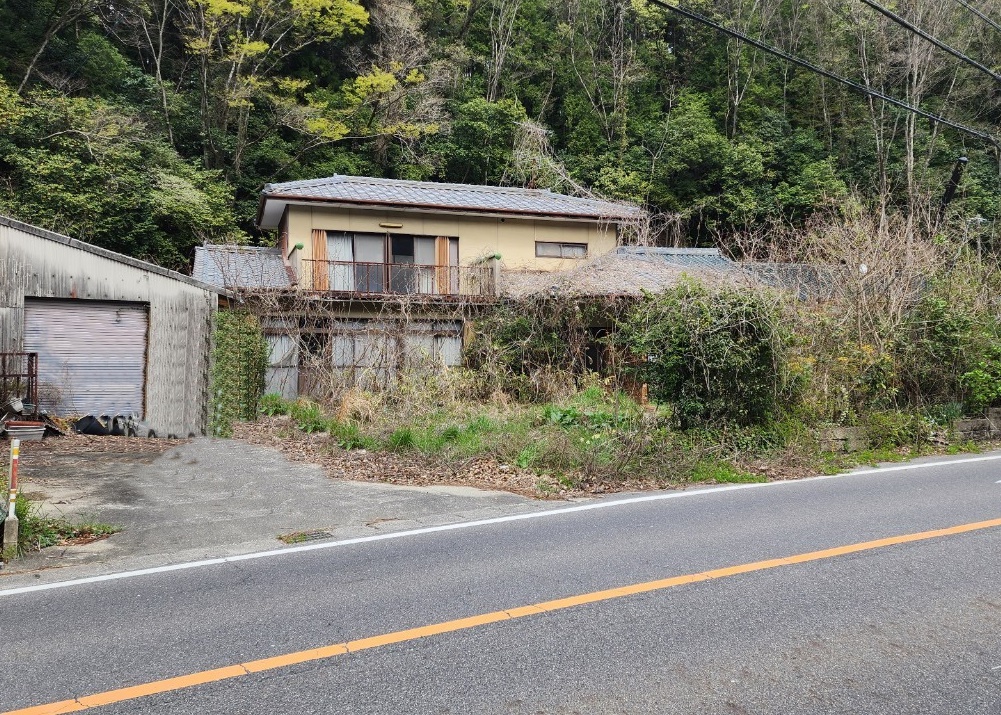 瀬戸市白坂町の自然豊かで閑静な住宅地<br>東海環状自動車道の出入り口が近く、豊田や岐阜へのアクセス良好！ 写真